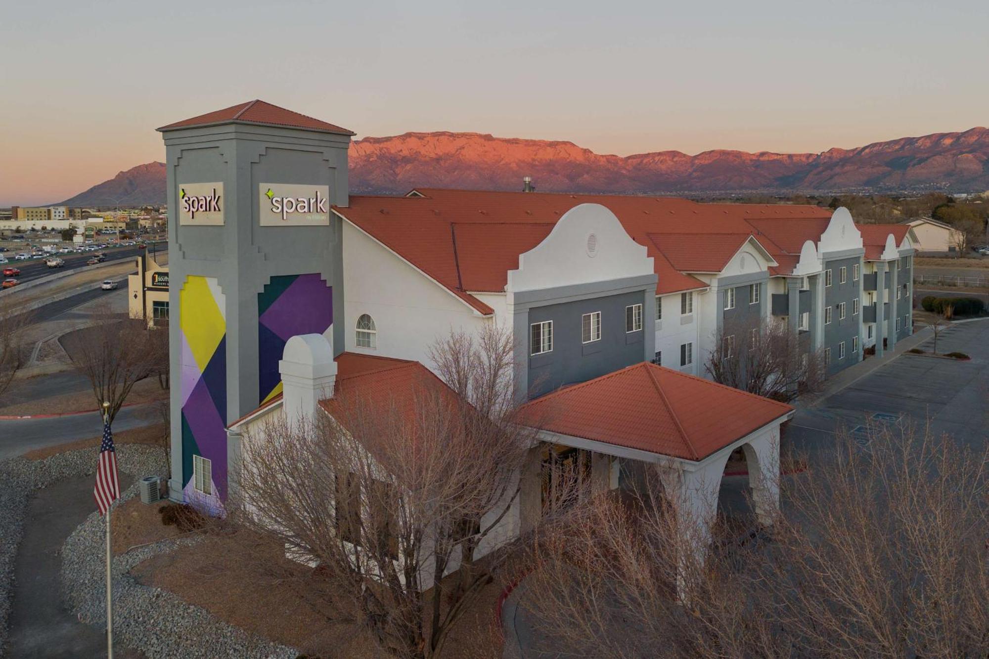 Spark By Hilton Albuquerque North I-25 Exterior foto
